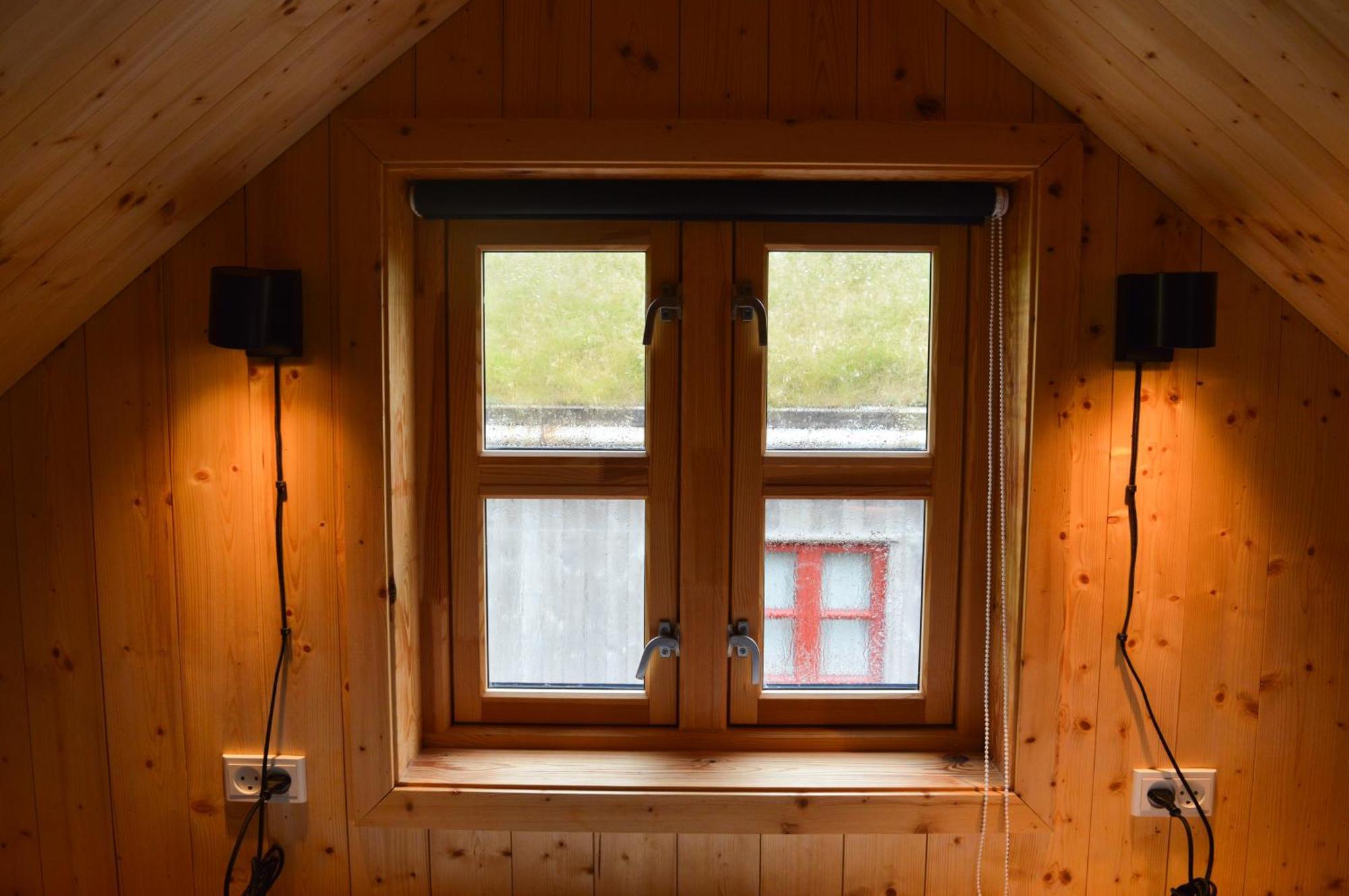 Mulafossur Cottages By Famous Waterfall In Gasadalur Eksteriør billede